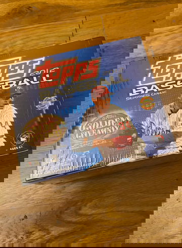 2012 Topps Series 1 Baseball HTA sealed box