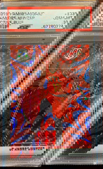 2019 Panini Mosaic De'Andre Hunter Reactive Blue PSA 10 Rookie Card RC Hawks #239