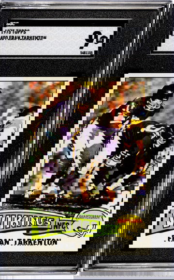 1975 Topps #400 Fran Tarkenton Minnesota Vikings SGC 9 Mint