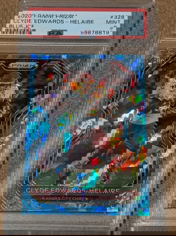 2020 Prizm 🏈 Clyde Edwards-Helaire Blue Ice Rookie /99 PSA 9 CHIEFS RC SP 🔥