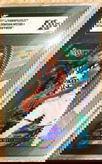 2017 Select Tri Color Donovan Mitchell Rookie SGC 10