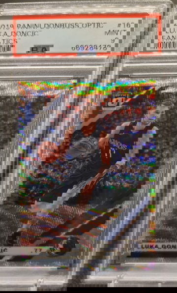 2019 Panini Donruss Optic Fanatics #16 Luka Doncic PSA 9