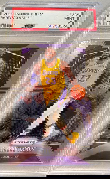 2019 Prizm LeBron James PSA 9 Lakers