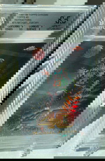BGS 8.5 - MICHAEL JORDAN Topps Chrome Refractor Topps 40 Insert 