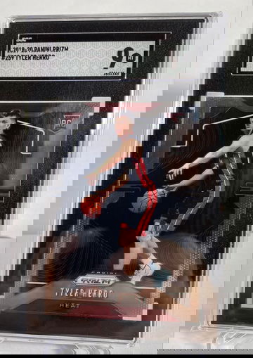 2019-20 Prizm Tyler Herro Rookie SGC 9