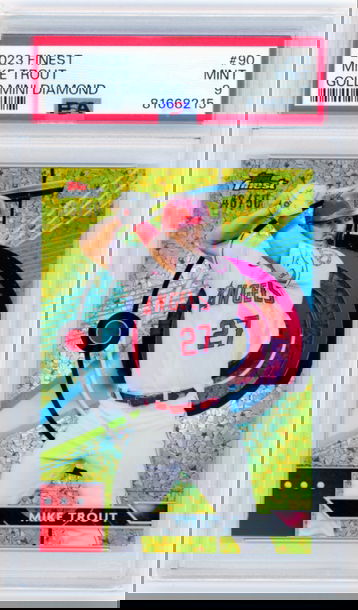 2023 Finest #90 Mike Trout Gold Mini Diamond PSA 9 MINT!