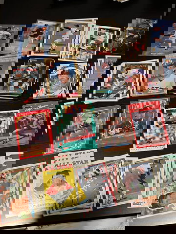 Lot of (217) Roger Clemens Baseball Cards Nice Variety