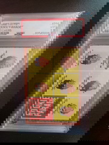 62 Topps Bob Uecker RC - Rookie Catchers PSA 3