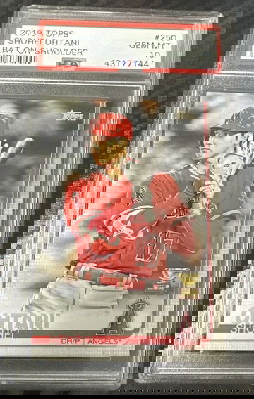 2019 Topps Shohei Ohtani Bat On Shoulder Rookie RC Cup PSA 10 #250 SP Angels Dodgers Rare