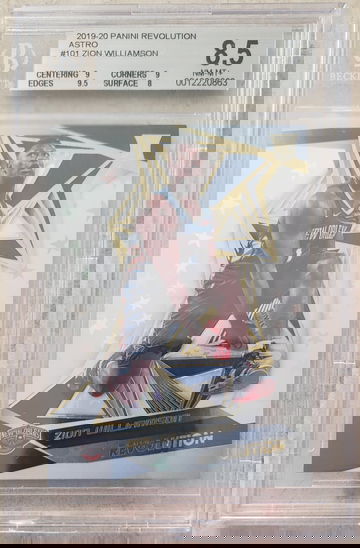 Zion Williamson RC 2019 Revolution #101 Astro BGS 8.5 