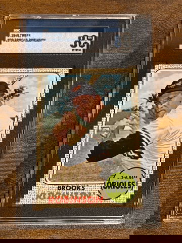 Centered 1968 Topps Baseball #20 Brooks Robinson HOF SGC 8 Baltimore Orioles