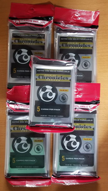2020-21 Soccer Chronicles Cello Pack Lot of 5