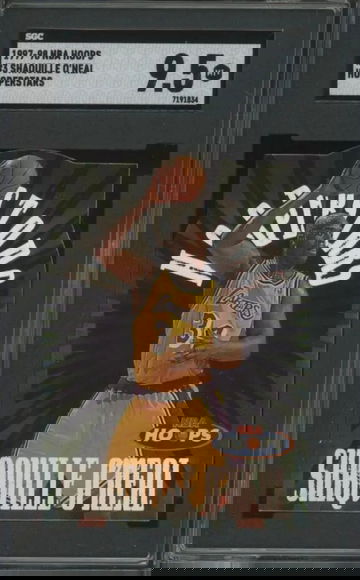 1997 NBA Hoops Shaquille O’Neal Hooperstars SGC 9.5