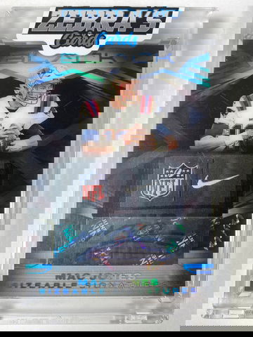 2022 Panini black football Mac Jones, 1 of 1 Auto patch 