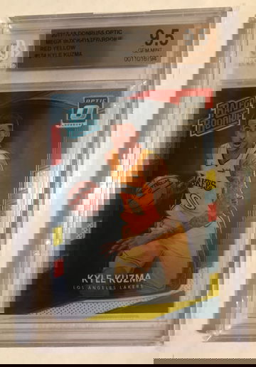 2017-18 DONRUSS OPTIC KYLE KUZMA RED YELLOW 