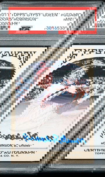 2011 Topps Gypsy Queen Brooks Robinson Autograph #GQABR PSA 9