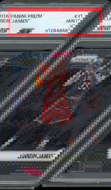 LeBron James 2016/17 Panini Prizm #31 PSA 9 MINT Cavs Lakers