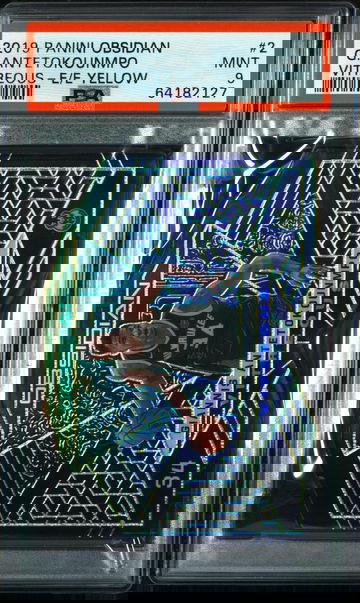 2019 Obsidian Giannis Antetokounmpo Vitreous E/E Yellow #/10 PSA 9 