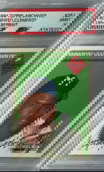Roberto Clemente 1994 Topps Archives “1954 Reprint” #251 - PSA 9