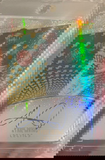 2017-18 Panini Revolution Kyrie Irving Auto