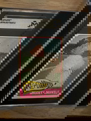 1965 TOPPS #350 MICKEY MANTLE SGC 5 CENTERED