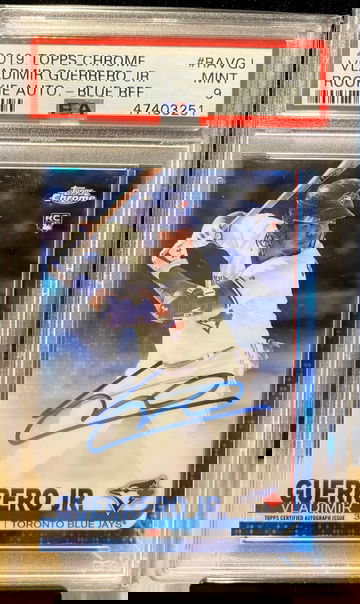 Vladimir Guerrero Jr 2019 Topps Chrome Rookie Auto Blue Refractor 109/150 PSA 9