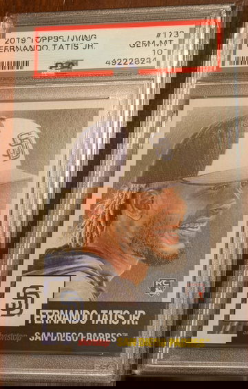 2019 Topps Living Fernando Tatis Jr. RC PSA 10