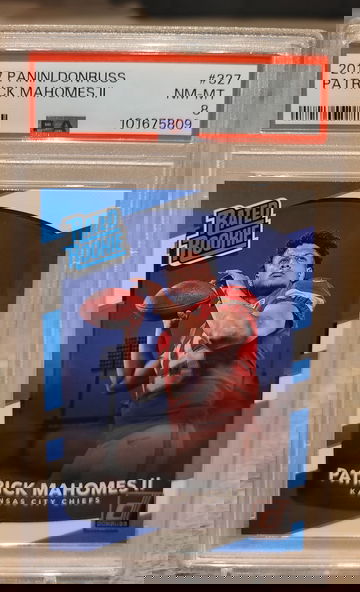 2017 Panini Donruss Patrick Mahomes Rated Rookie PSA 8