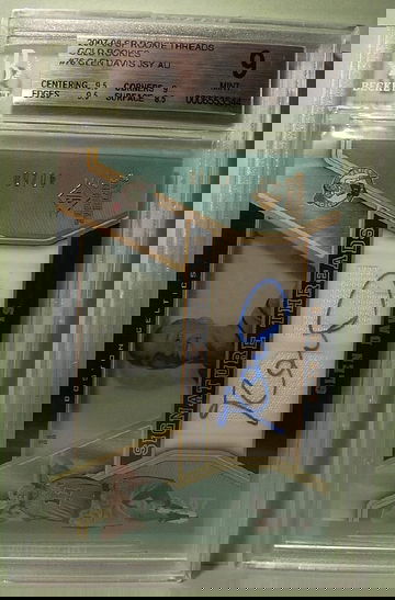 2007-08 SP ROOKIE THREADS GOLD ROOKIES #76 GLEN DAVIS AUTO 40/50 BGS 9 MINT