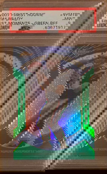 2007 Topps Finest Rookie Finest Moments Tom Brady Green Refractor /199 PSA 9 SP