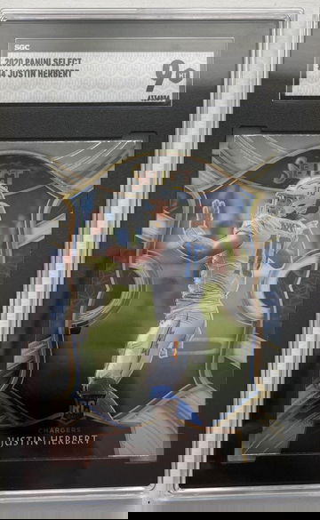 2020 Panini Select Concourse Justin Herbert #44 SGC 9 MT