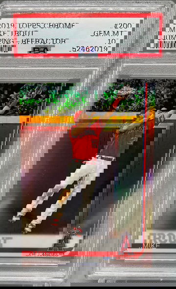 2019 Topps Chrome Mike Trout #200 Jumping Refractor PSA 10