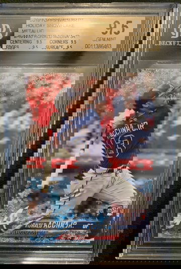 2018 Topps Holiday Ronald Acuna Metallic Snowflake 9.5 TRUE GEM