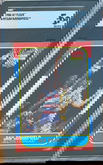 1986-87 Fleer Basketball Card #95 - Dan Roundfield - SGC 5 EX - Under-Graded 🏀